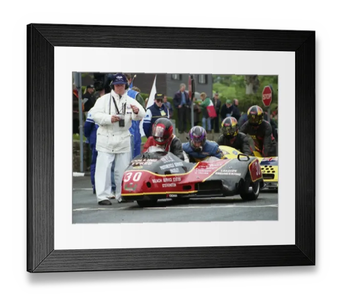 Framed Print : Gordon Shand & Ian Simons (Shand Yamaha) 1996 Sidecar TT Framed Print : Gordon Shand & Ian Simons (Shand Yamaha) 1996 Sidecar TT