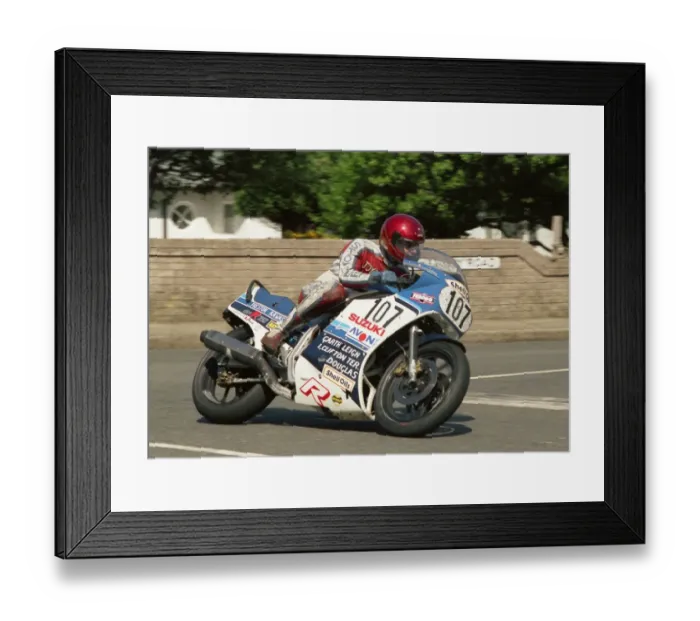 Framed Print : Neil Stothert (Suzuki) 1987 Formula One TT Framed Print : Neil Stothert (Suzuki) 1987 Formula One TT