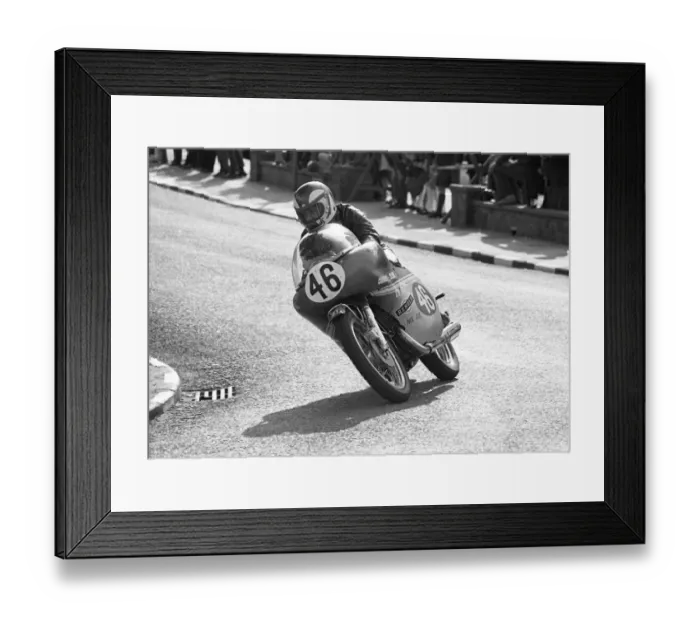 Framed Print : Stan Woods (Crooks Suzuki) 1972 Production TT Framed Print : Stan Woods (Crooks Suzuki) 1972 Production TT