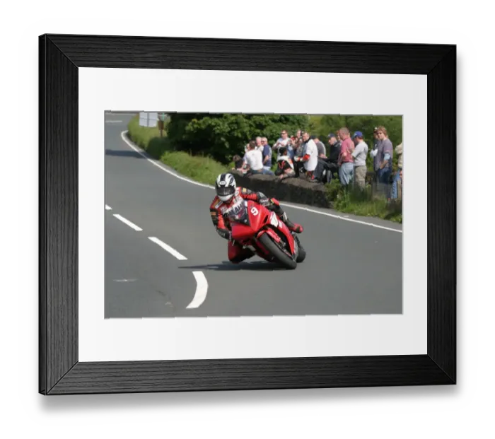 Framed Print : Jason Griffiths (Yamaha) 2005 Superstock TT Framed Print : Jason Griffiths (Yamaha) 2005 Superstock TT