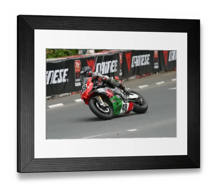 Framed Print : George Spence (Aprilia) 2011 Superbike TT Framed Print : George Spence (Aprilia) 2011 Superbike TT