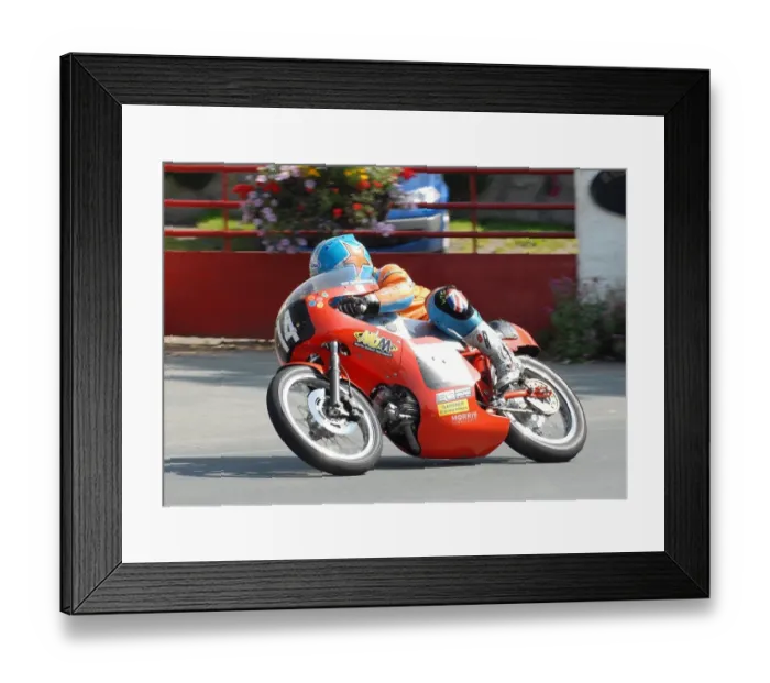Framed Print : Roy Richardson (Aermacchi) 2010 Senior Classic Manx Grand Prix Framed Print : Roy Richardson (Aermacchi) 2010 Senior Classic Manx Grand Prix