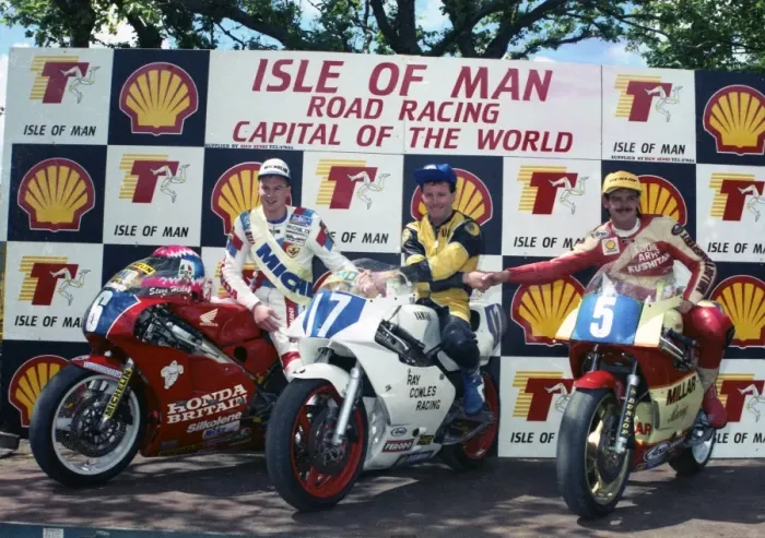 Framed Print : 1. 8 seconds apart at the finish: Ian Lougher (Yamaha)