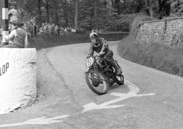 Framed Print : 1947 TT 23i