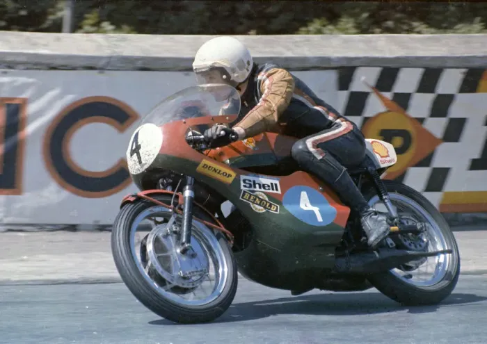 Framed Print : 1973 TT 86-15i Framed Print : 1973 TT 86-15i