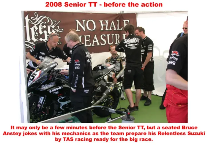 Framed Print : 2008 Senior TT - before the actio Framed Print : 2008 Senior TT - before the actio