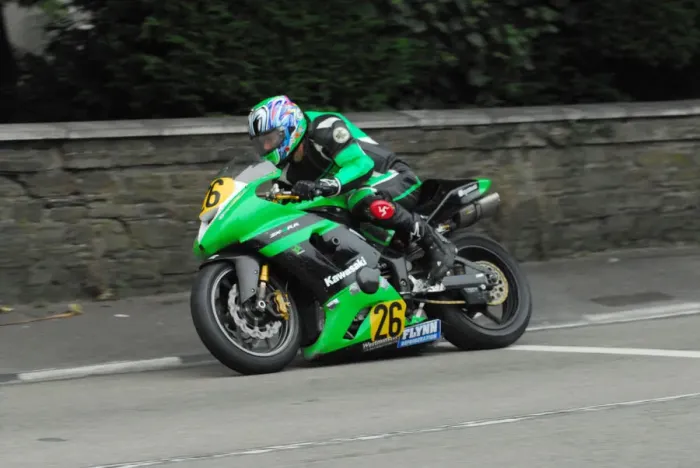 Framed Print : Adam Jones (Kawasaki) 2012 Senior Manx Grand Prix Framed Print : Adam Jones (Kawasaki) 2012 Senior Manx Grand Prix