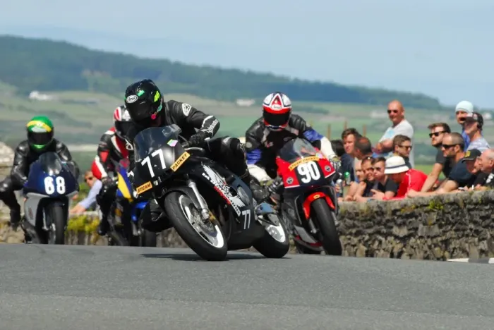 Framed Print : Adam Jones (Yamaha) 2015 Southern 100 Framed Print : Adam Jones (Yamaha) 2015 Southern 100