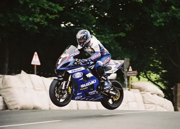 Framed Print : Adrian Archibald (TAS Suzuki) 2004 Production 600 TT Framed Print : Adrian Archibald (TAS Suzuki) 2004 Production 600 TT