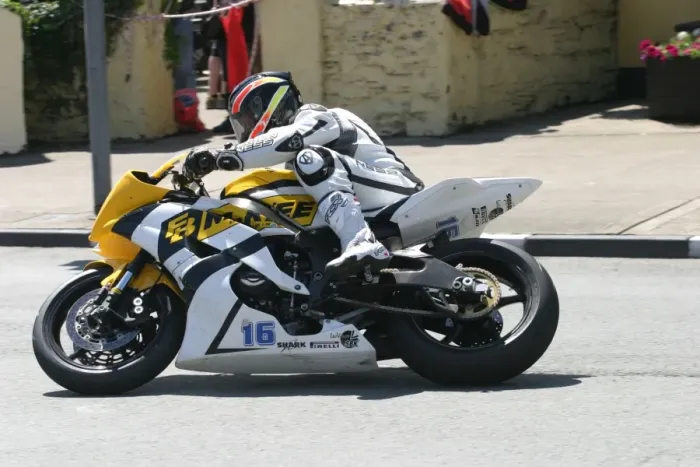 Framed Print : Adrian Archibald (Yamaha) 2012 Supersport TT