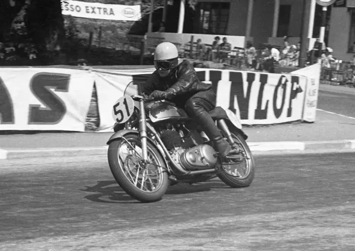 Framed Print : Adrian Burton (BSA) 1953 Junior Clubman TT Framed Print : Adrian Burton (BSA) 1953 Junior Clubman TT