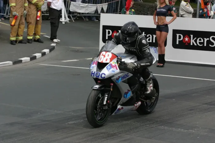 Framed Print : Adrian Clark (Kawasaki) 2009 Superbike TT