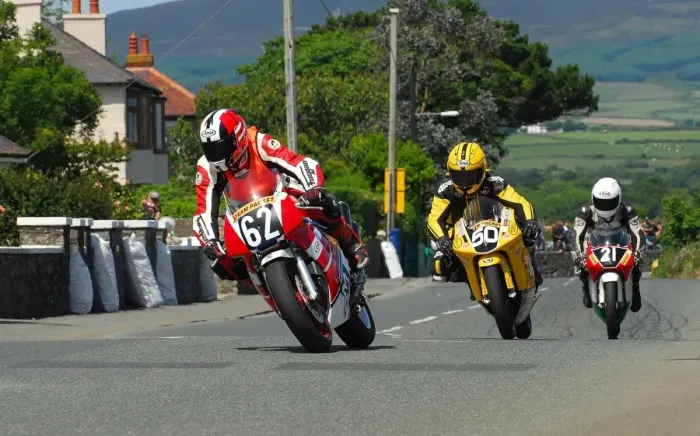 Framed Print : Adrian Gordon (Honda) and Gary Dunlop (Honda) 2016 Southern 100