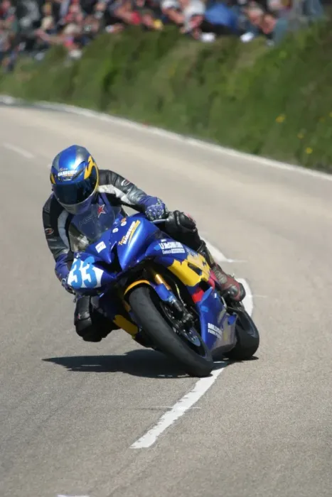 Framed Print : Adrian McFarland (Yamaha) 2007 Supersport TT