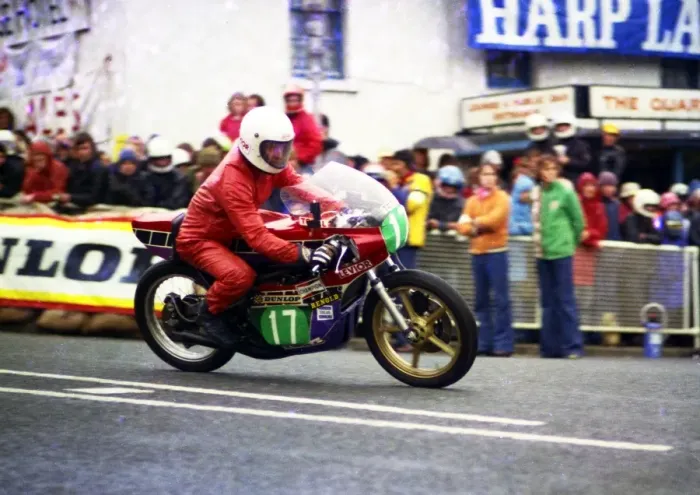 Framed Print : Alain Terras (Yamaha) 1977 Junior TT Framed Print : Alain Terras (Yamaha) 1977 Junior TT