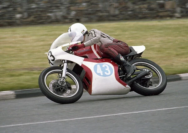 Alan Atkins (Yamaha) 1980 Junior Manx Grand Prix