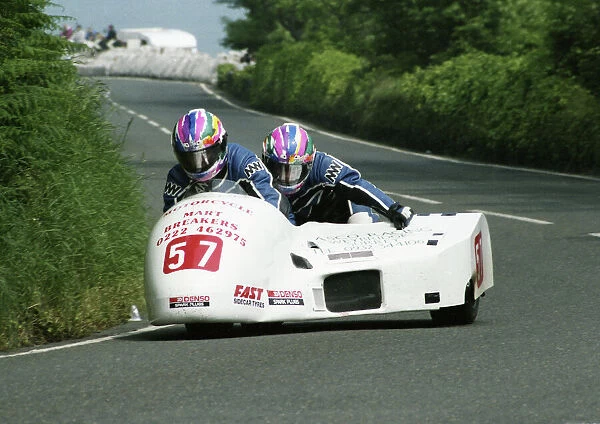 Alan Bale & Mark Woodley (Honda) 1992 Sidecar TT