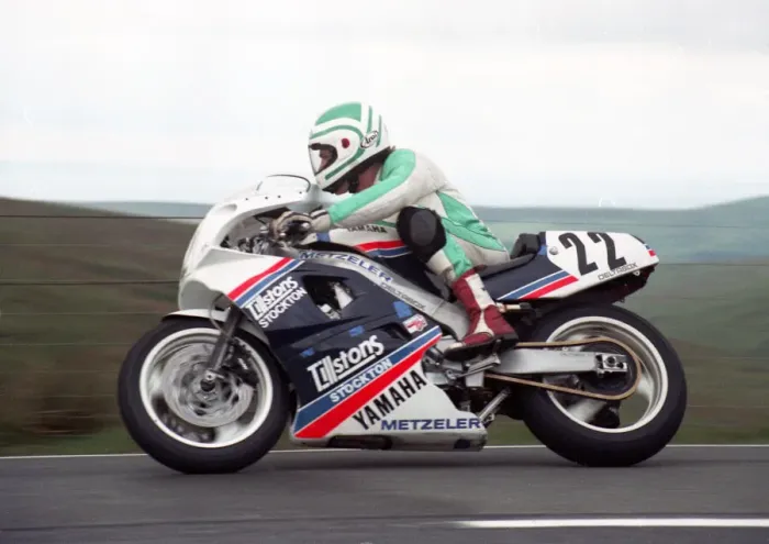 Framed Print : Alan Batson (Yamaha) 1990 Senior TT Framed Print : Alan Batson (Yamaha) 1990 Senior TT