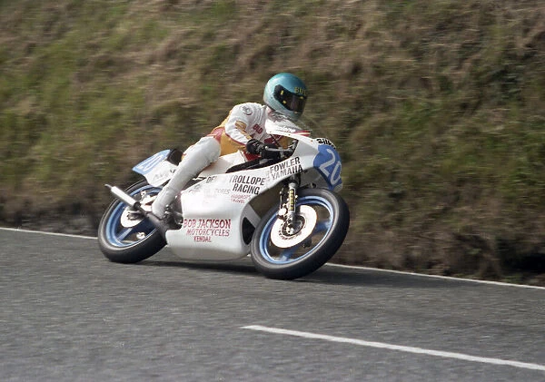 Alan Bud Jackson (Fowler Yamaha) 1986 Junior Manx Grand Prix