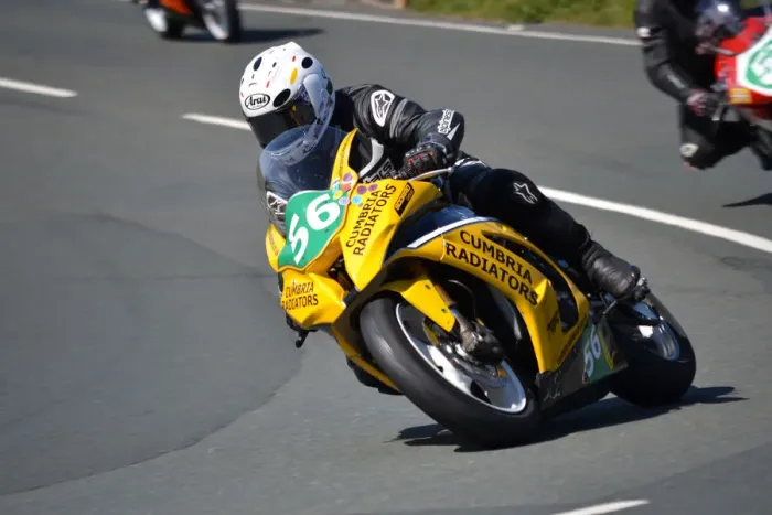 Framed Print : Alan Bud Jackson (Kawasaki) 2015 Lightweight TT Framed Print : Alan Bud Jackson (Kawasaki) 2015 Lightweight TT