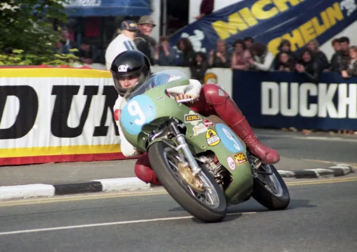 Framed Print : Alan Cathcart (Aermacchi) 1984 Classic TT