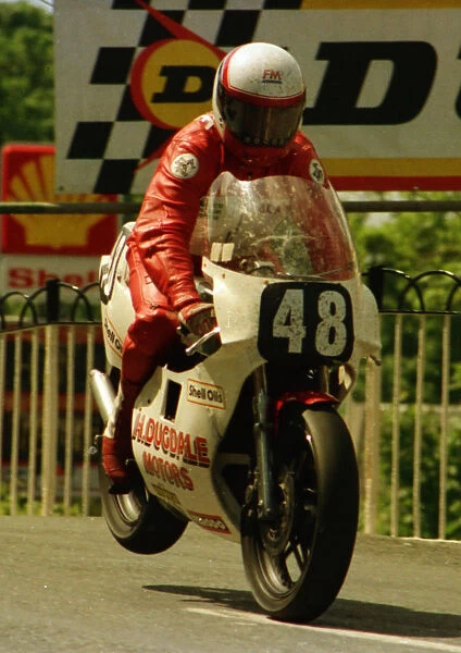 Alan Dugdale (Maxton) 1987 Formula Two TT