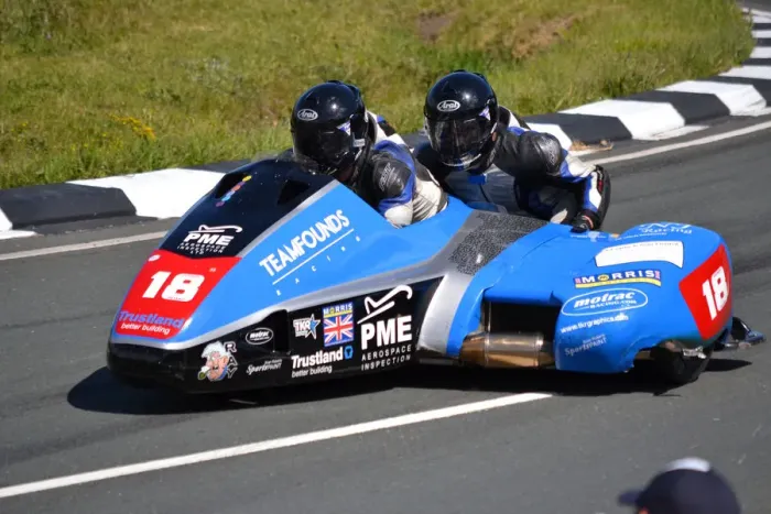 Framed Print : Alan Founds & Tom Peters (LCR Suzuki) 2015 Sidecar TT Framed Print : Alan Founds & Tom Peters (LCR Suzuki) 2015 Sidecar TT