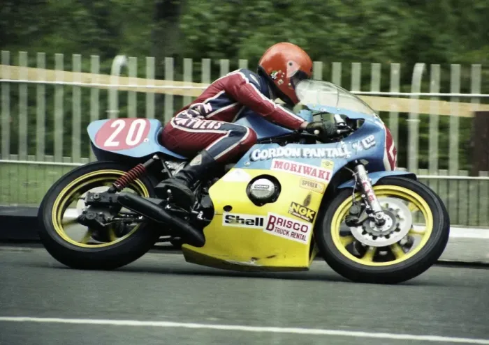 Framed Print : Alan Jackson (Moriwaki Kawasaki) 1980 Formula One TT Framed Print : Alan Jackson (Moriwaki Kawasaki) 1980 Formula One TT