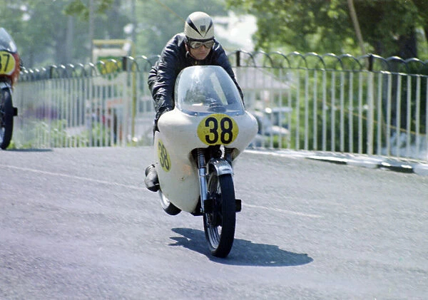Alan Lawton (Norton) on Ballaugh Bridge 1970 Senior TT