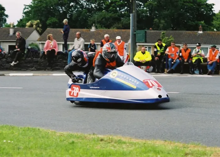 Framed Print : Alan Molyneux & David Beattie (Shelbourne Honda) 2004 Sidecar TT Framed Print : Alan Molyneux & David Beattie (Shelbourne Honda) 2004 Sidecar TT