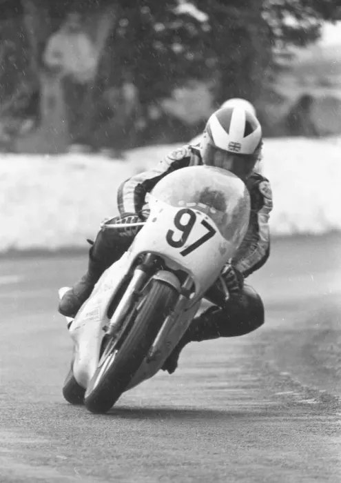 Framed Print : Alan Phillips (Yamaha) 1981 Southern 100 Framed Print : Alan Phillips (Yamaha) 1981 Southern 100