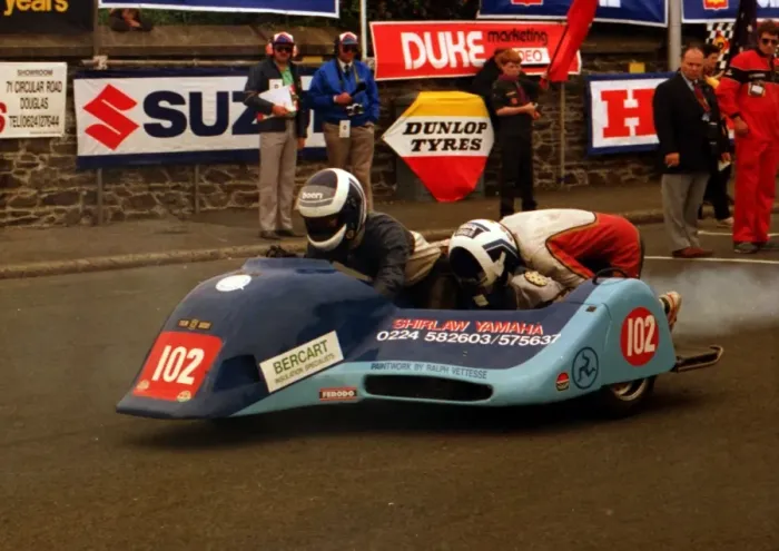 Framed Print : Alan Shand & Neil Miller (Ireson Yamaha) 1988 Sidecar TT Framed Print : Alan Shand & Neil Miller (Ireson Yamaha) 1988 Sidecar TT