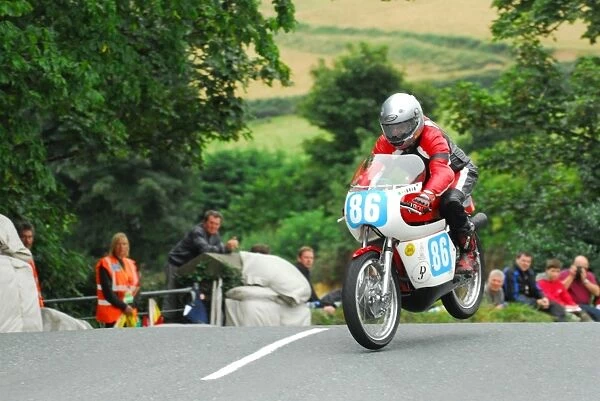 Alan Smallbones (Ducati) 2013 Lightweight Classic TT