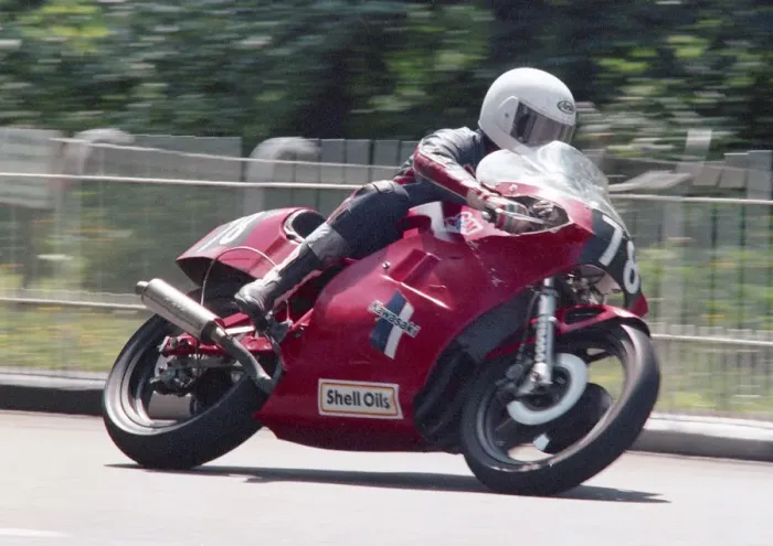 Framed Print : Alan Smith (Kawasaki) 1987 Formula Two TT Framed Print : Alan Smith (Kawasaki) 1987 Formula Two TT