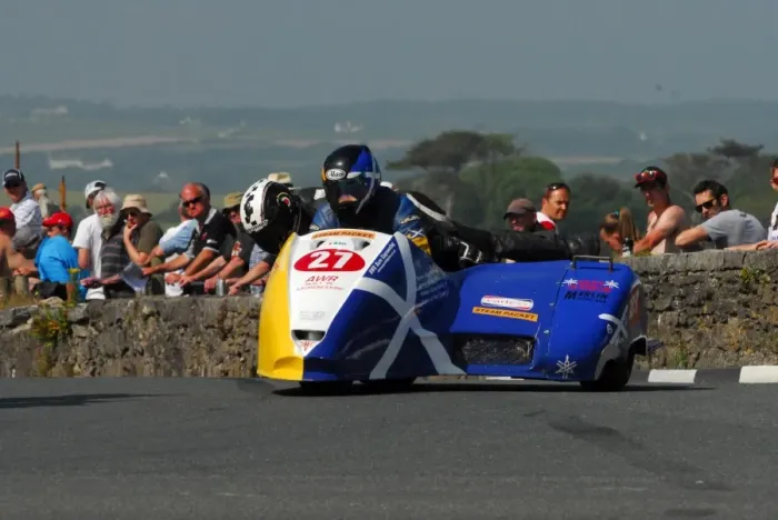 Framed Print : Alan Warden & Ernesto Ascierto (AWR Yamaha) 2013 Southern 100 Framed Print : Alan Warden & Ernesto Ascierto (AWR Yamaha) 2013 Southern 100