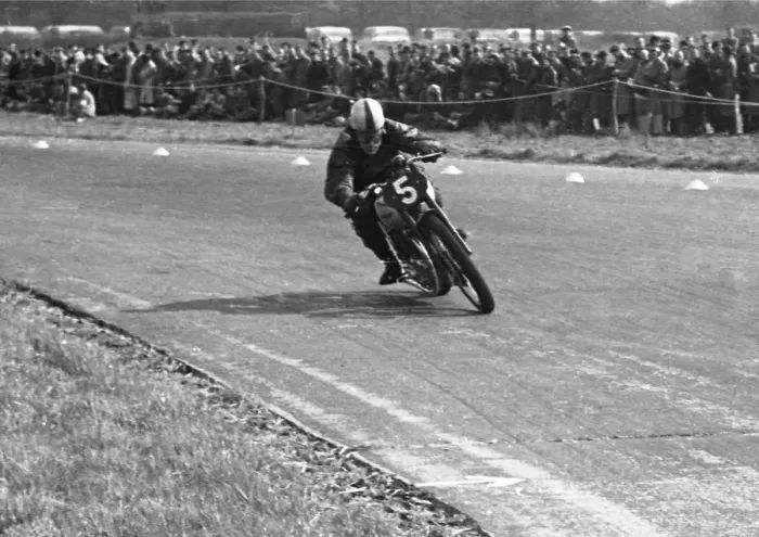 Framed Print : Alan Westfield (Triumph) 1950 Silverstone Framed Print : Alan Westfield (Triumph) 1950 Silverstone