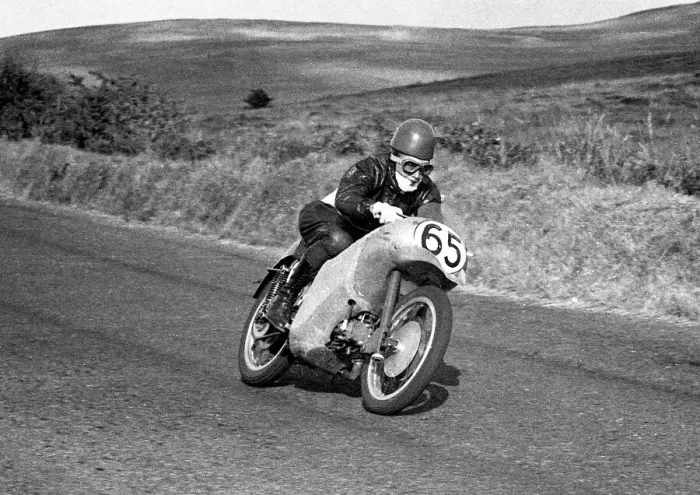 Framed Print : Alano Montanari (Guzzi) 1953 Junior Ulster Grand Prix Framed Print : Alano Montanari (Guzzi) 1953 Junior Ulster Grand Prix