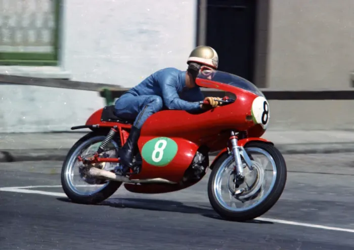 Framed Print : Alberto Pagani (Aermacchi) 1967 Lightweight TT Framed Print : Alberto Pagani (Aermacchi) 1967 Lightweight TT
