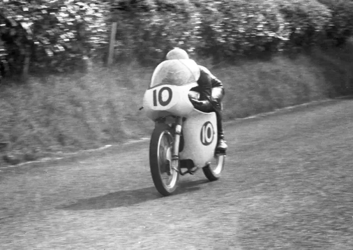 Framed Print : Alberto Pagani (Ducati) 1959 Ultra Lightweight Ulster Grand Prix Framed Print : Alberto Pagani (Ducati) 1959 Ultra Lightweight Ulster Grand Prix