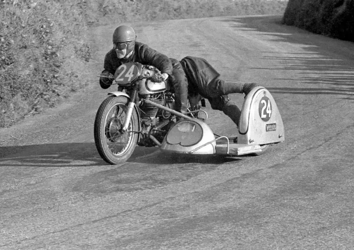 Framed Print : Alec Skein & Don Overall (Norton) 1954 Sidecar TT Framed Print : Alec Skein & Don Overall (Norton) 1954 Sidecar TT