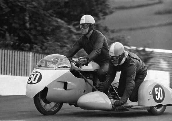 Alex Aitken & L Chapman (Norton) 1968 500 Sidecar TT