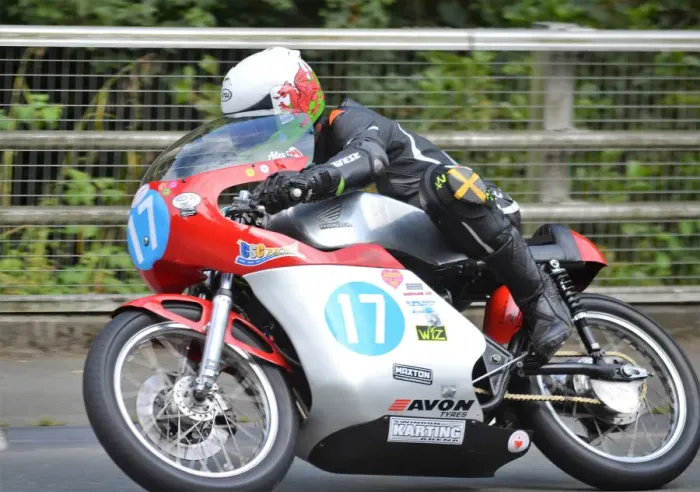 Framed Print : Alex Sinclair (Drixton Honda) 2017 Junior Classic TT