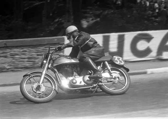 Framed Print : Alf Hagon (Norton) 1953 Senior Clubman TT