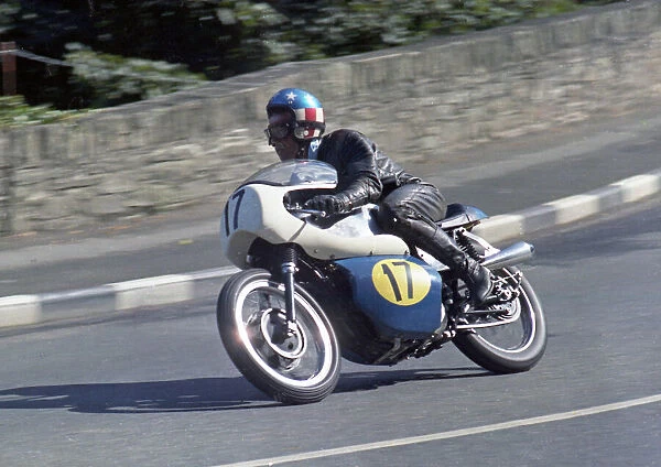 Alfred Palmer (Triumph) 1972 Senior Manx Grand Prix