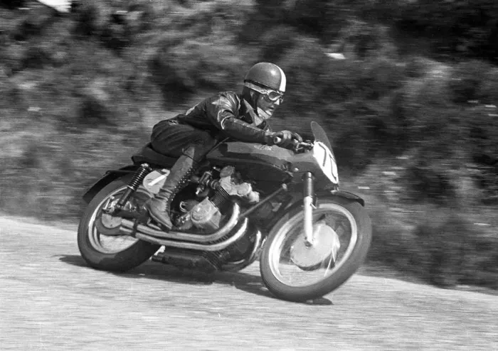 Framed Print : Alfredo Milani (Gilera) 1953 Senior TT Framed Print : Alfredo Milani (Gilera) 1953 Senior TT