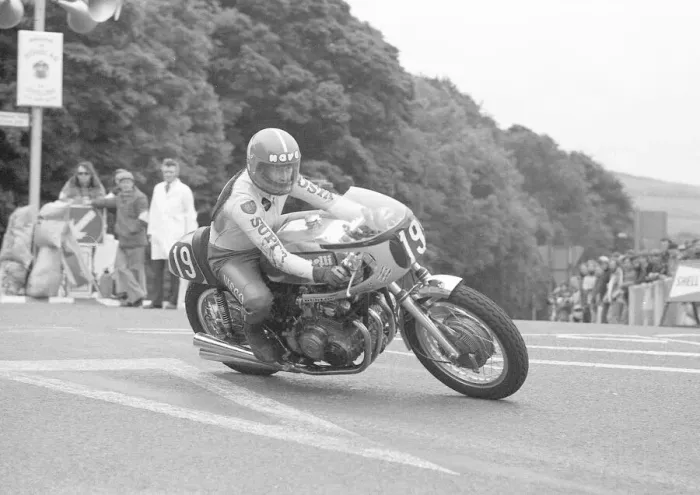Framed Print : Alistair Copland (Benelli) 1977 Formula Two TT Framed Print : Alistair Copland (Benelli) 1977 Formula Two TT