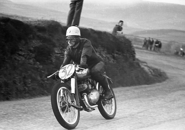 Alistair King (DOT) 1957 Lightweight TT