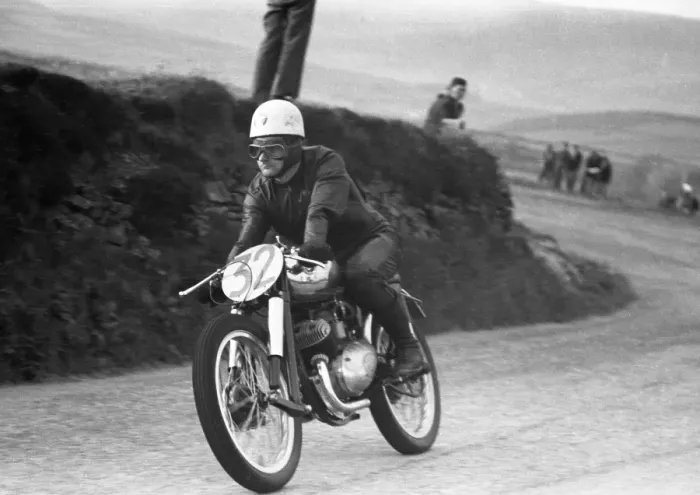Framed Print : Alistair King (DOT) 1957 Lightweight TT Framed Print : Alistair King (DOT) 1957 Lightweight TT