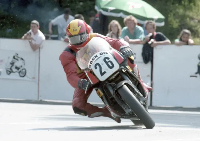 Framed Print : Allan McDonald (Honda) 1992 Senior TT Framed Print : Allan McDonald (Honda) 1992 Senior TT