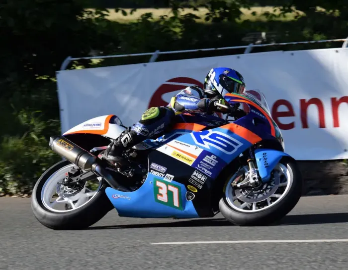 Framed Print : Allan Venter (Kawasaki) 2019 Lightweight TT Framed Print : Allan Venter (Kawasaki) 2019 Lightweight TT